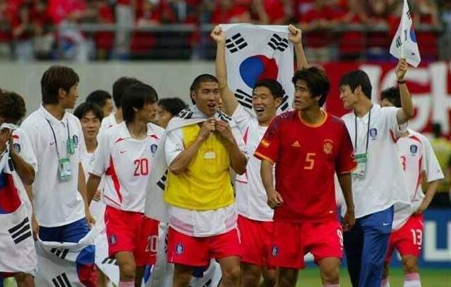 “我們對三冠王感到非常滿意”——瓜帥堅稱毫不在意聯賽杯出局.